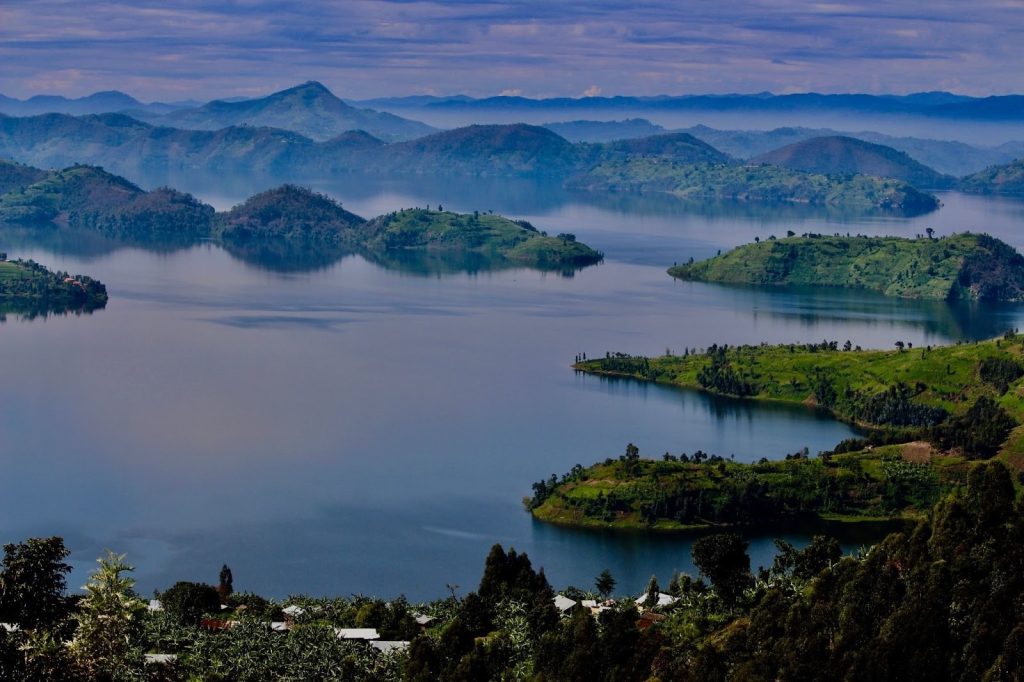 Mountain range and lake scenery